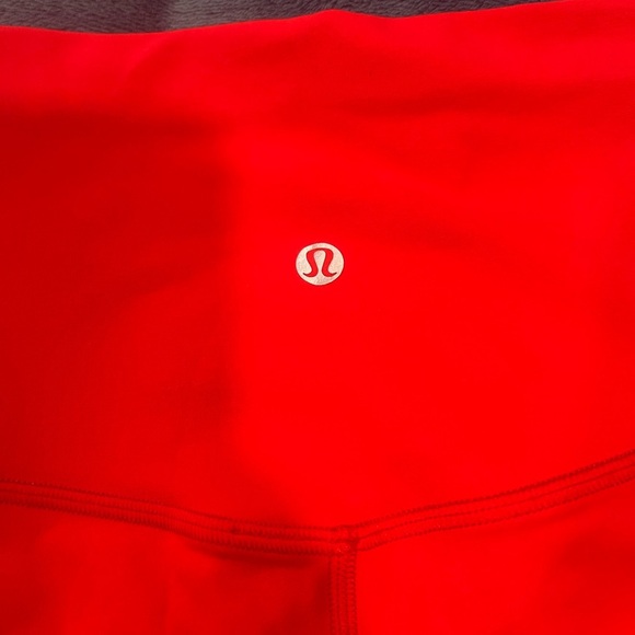 LululemonSize 4 orange color. - Picture 4 of 6